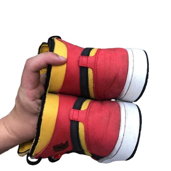 RARE 2020 Nike Air Jordan 1 High Zoom Air CMFT Black Chile Red Size 8 - Picture 16 of 16